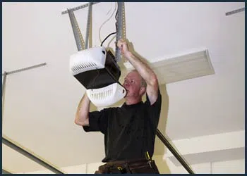 Garage Doors Store Repairs Orem, UT 801-845-7578 - cont-gdr-door-opener-08m